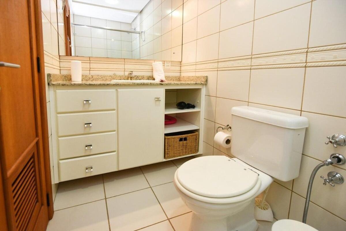 Rosa Edificio Bavaria Apartamento Gramado